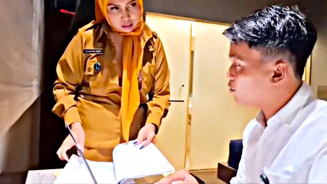 Profesor de inglés Bokep viral indo